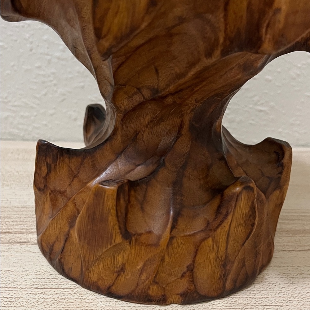 Hand carved vintage wooden candle holder - Picture 9 of 12